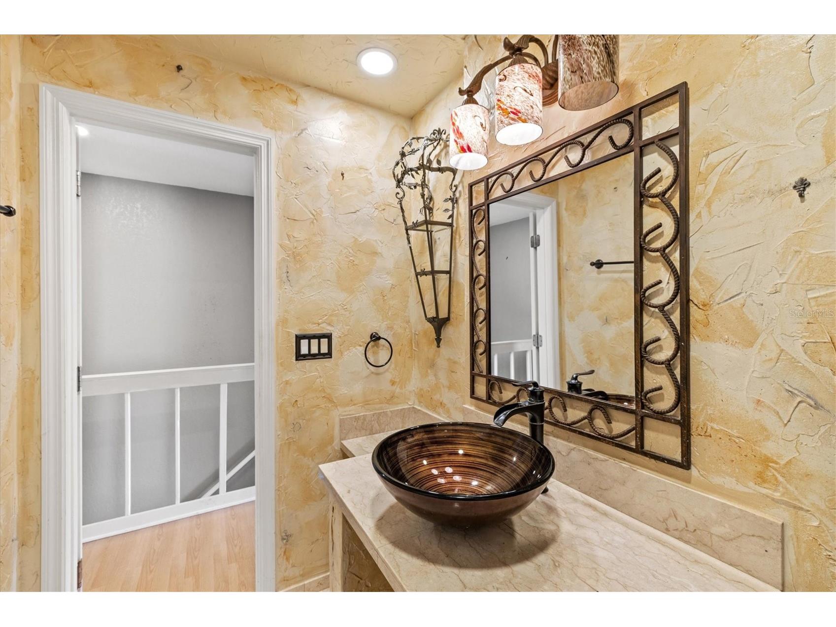 3202 Ramblewood Drive N Sarasota FL 34237 A4690385 image33