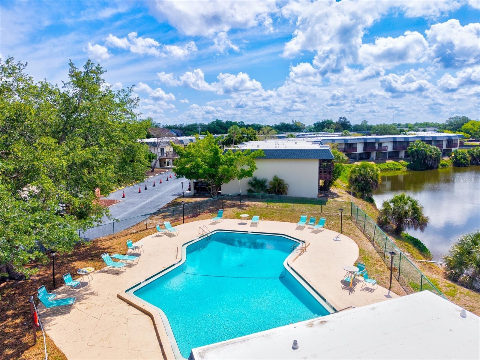 3202 Ramblewood Drive N Sarasota FL 34237 A4690385 image44