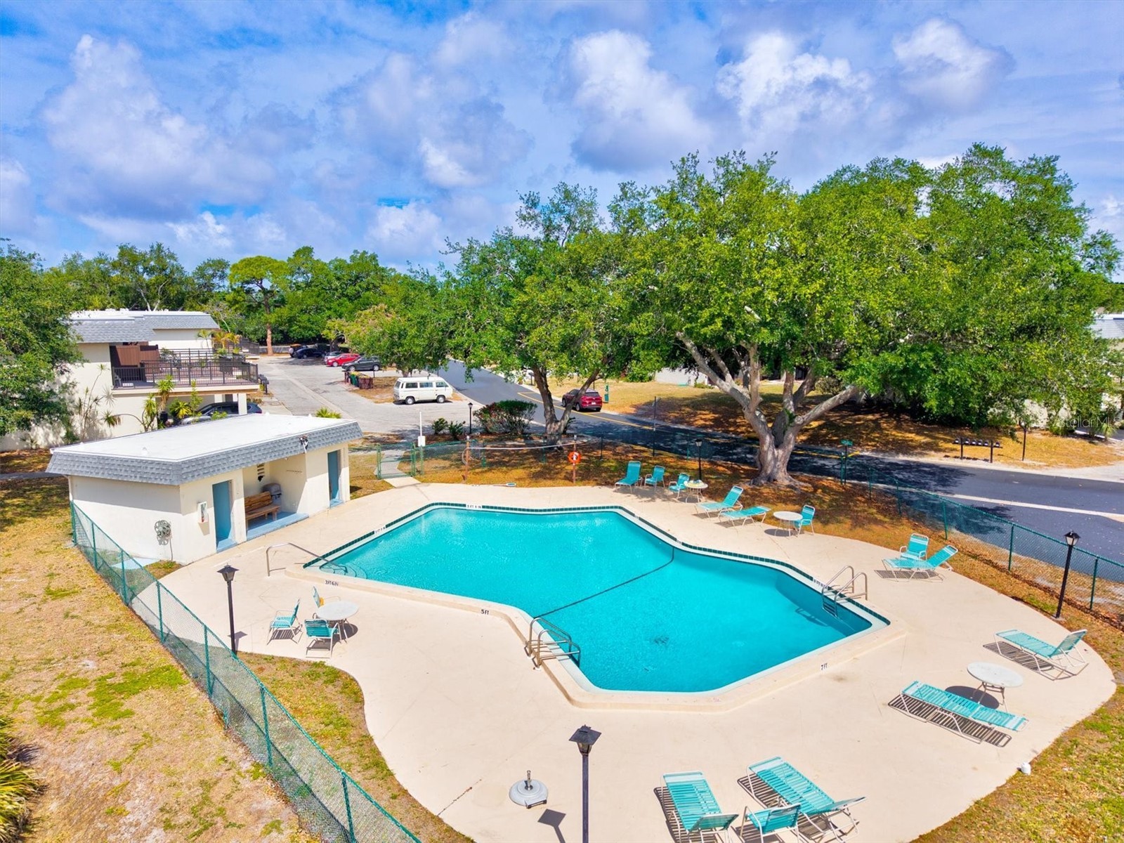 3202 Ramblewood Drive N Sarasota FL 34237 A4690385 image45