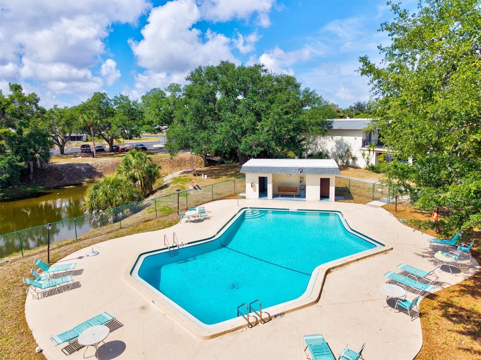 3202 Ramblewood Drive N Sarasota FL 34237 A4690385 image46