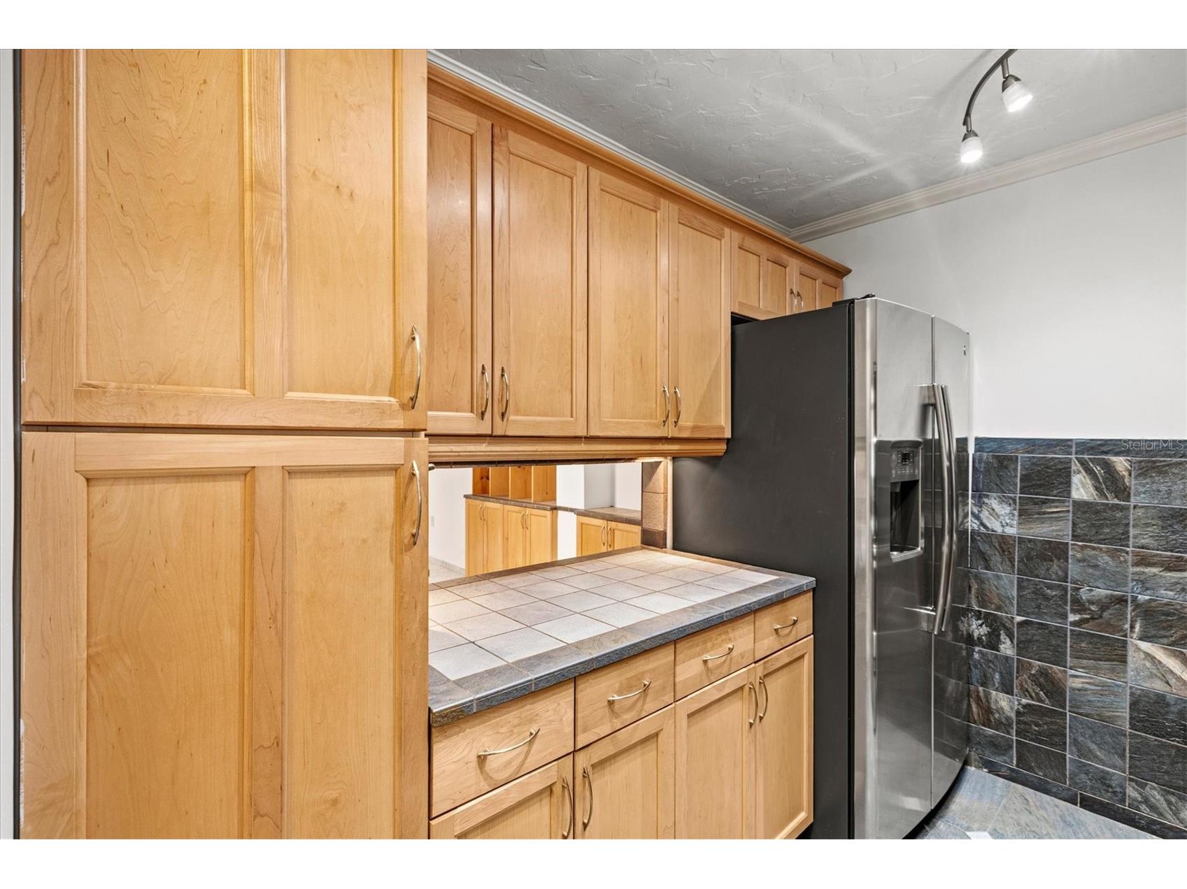 3202 Ramblewood Drive N Sarasota FL 34237 A4690385 image9