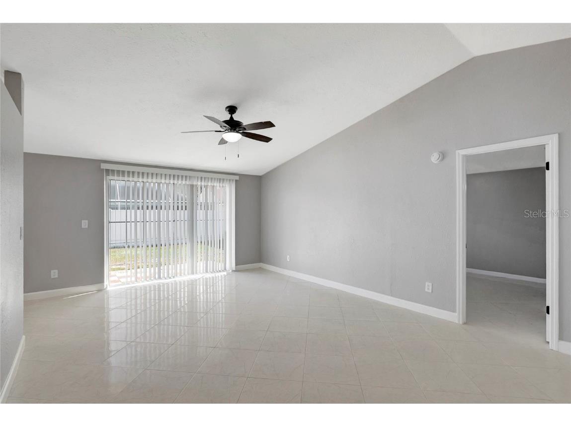 3202 Russett Drive Tampa FL 33618 TB8452518 image11