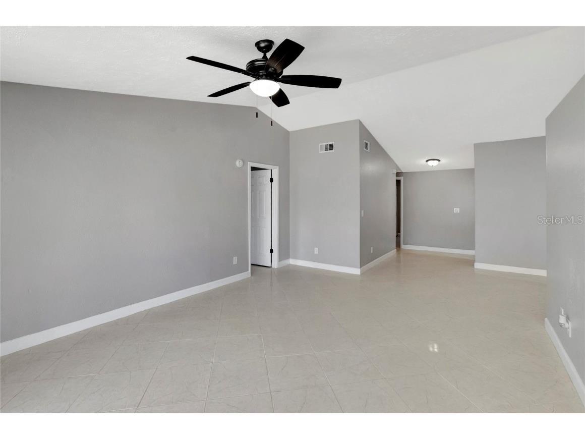 3202 Russett Drive Tampa FL 33618 TB8452518 image13