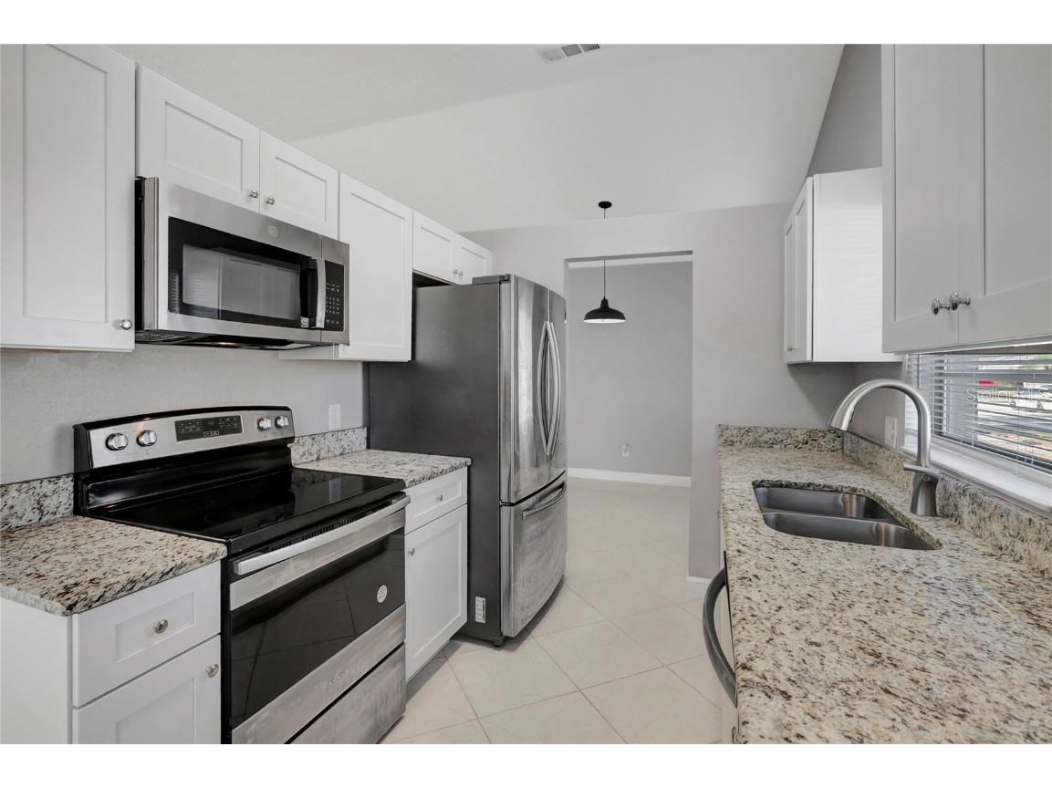 3202 Russett Drive Tampa FL 33618 TB8452518 image17