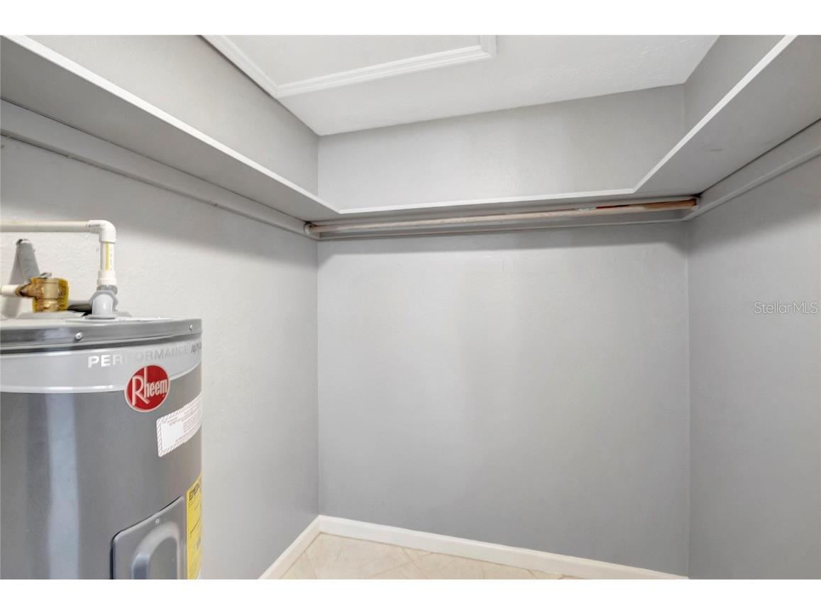 3202 Russett Drive Tampa FL 33618 TB8452518 image28