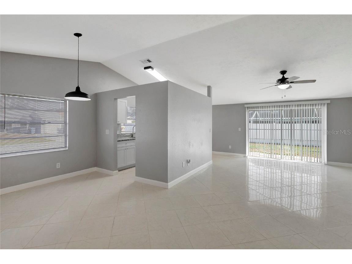 3202 Russett Drive Tampa FL 33618 TB8452518 image8