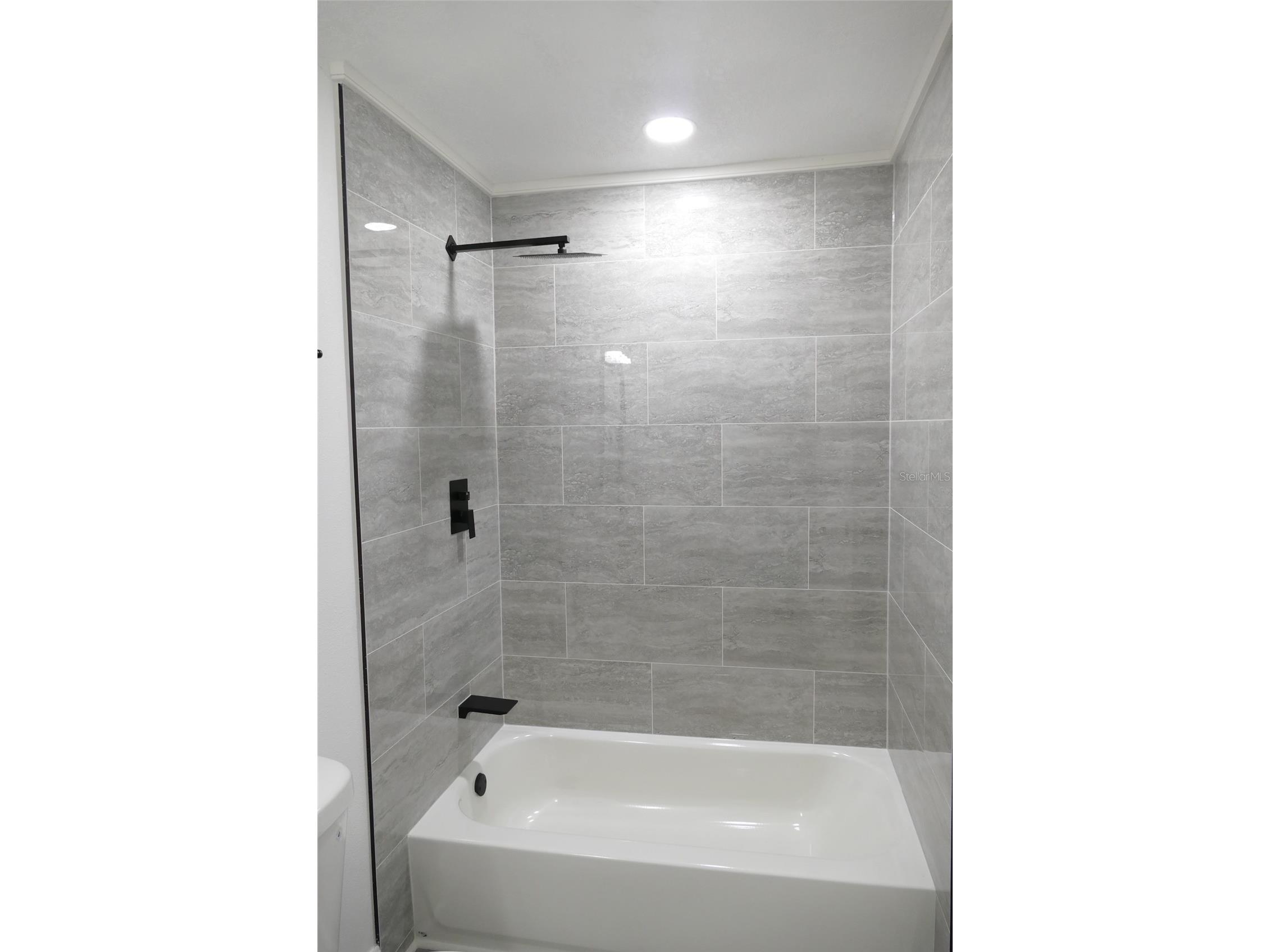 3202 Tradewinds Trail Orlando FL 32805 - Clear Lake O6407323 image27