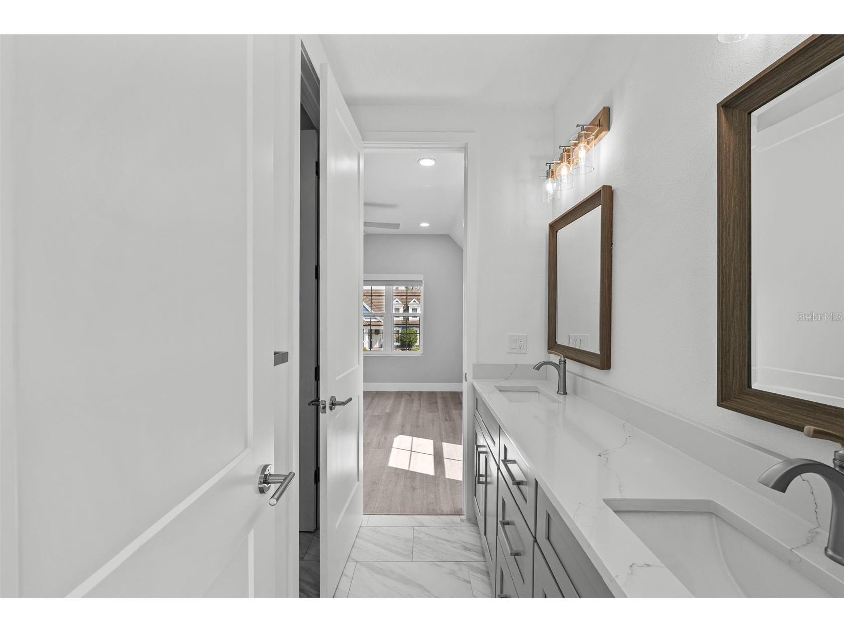 3202 W Arch Street Tampa FL 33607 TB8503632 image30