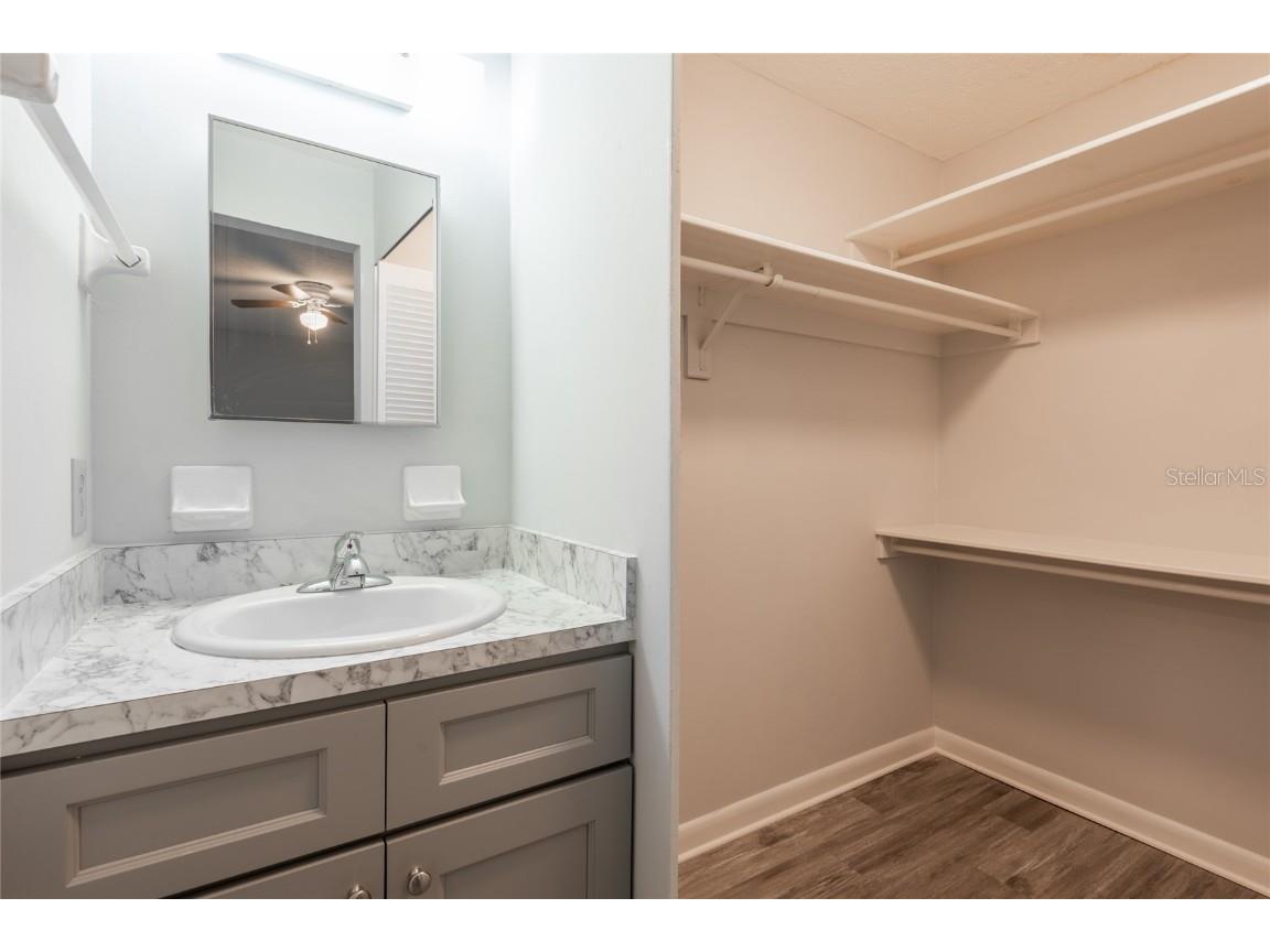 3202 W De Leon Street #B Tampa FL 33609 TB8417996 image26