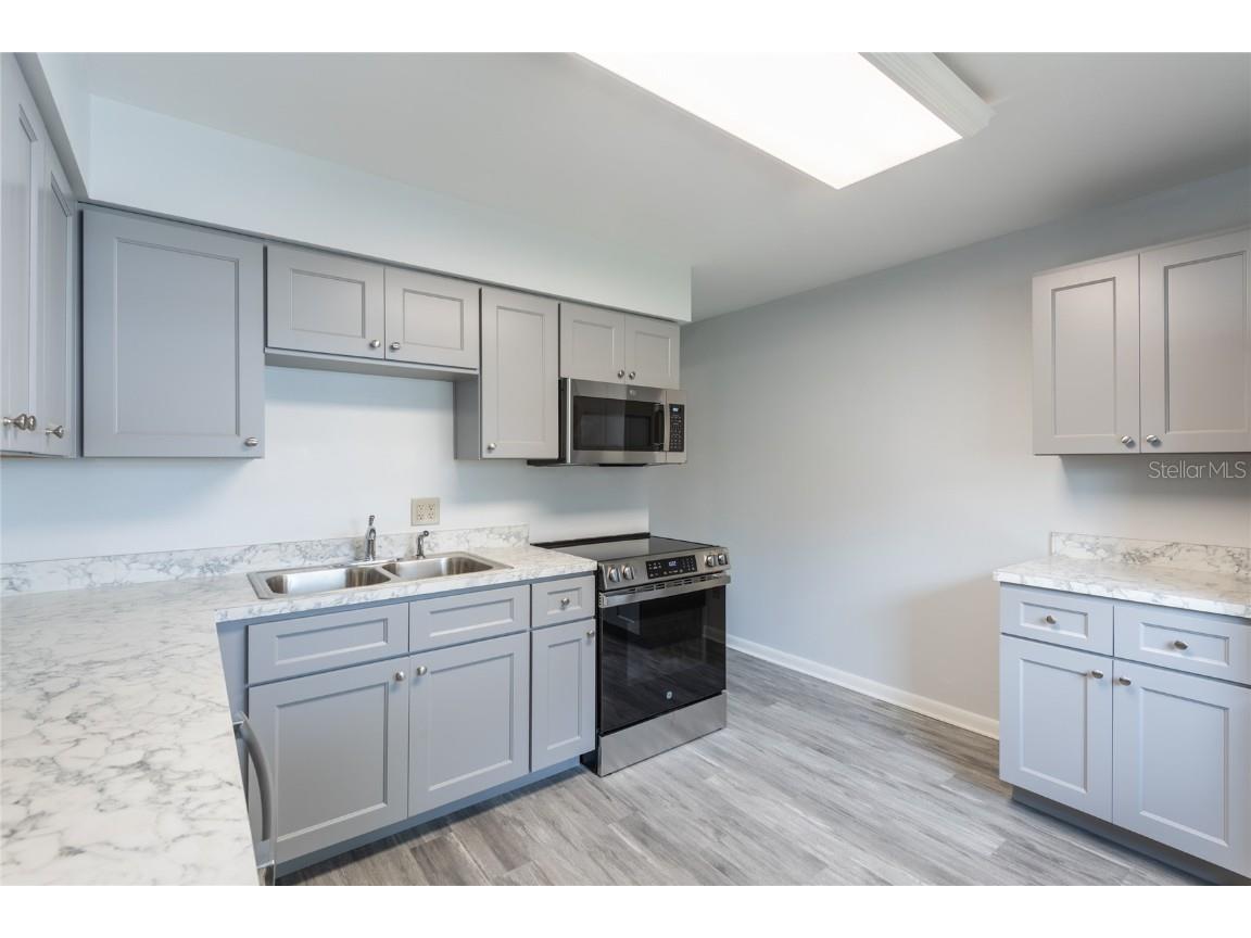 3202 W De Leon Street #B Tampa FL 33609 TB8417996 image4