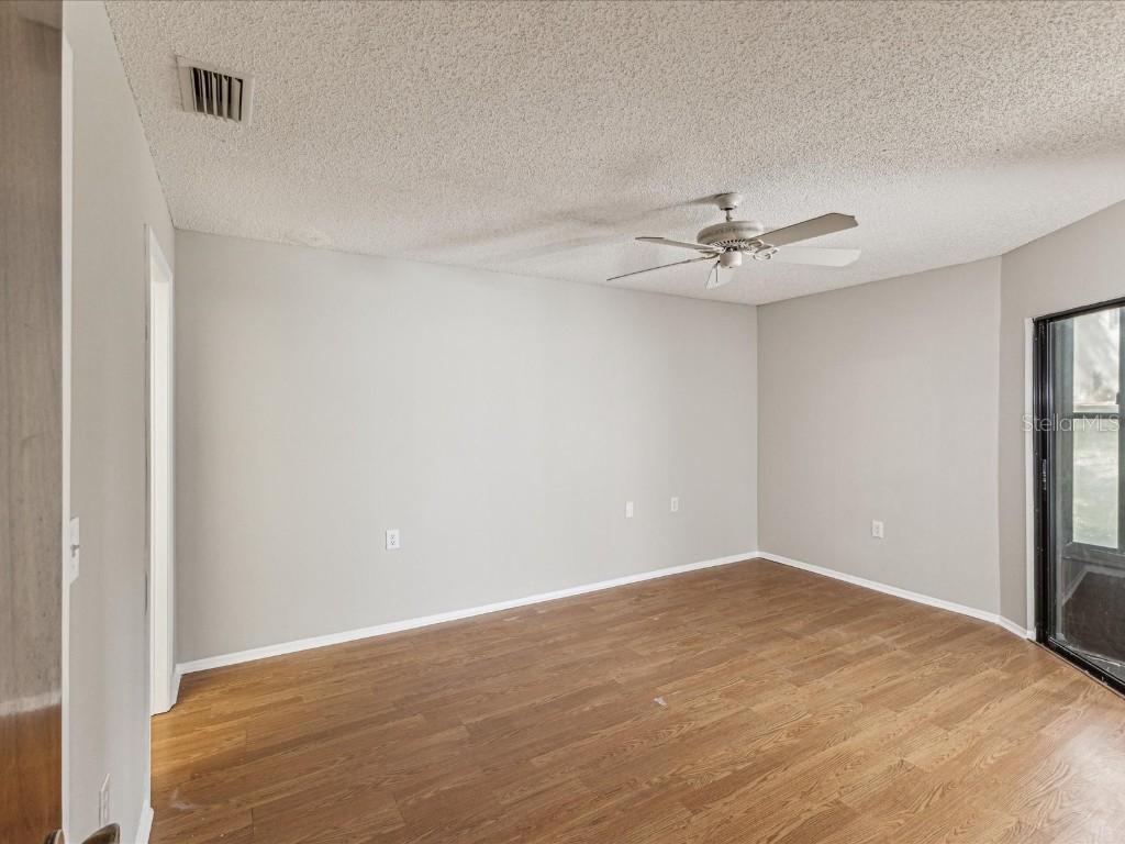 3203 Green Dolphin Street Tarpon Springs FL 34689 TB8375406 image11