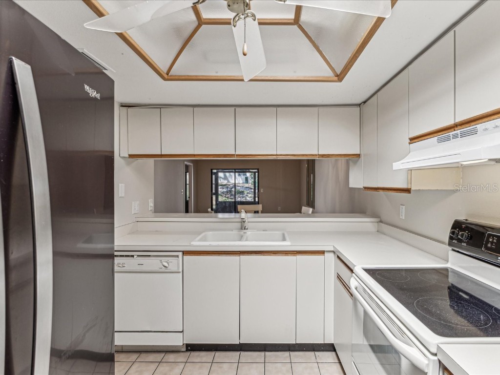 3203 Green Dolphin Street Tarpon Springs FL 34689 TB8375406 image9