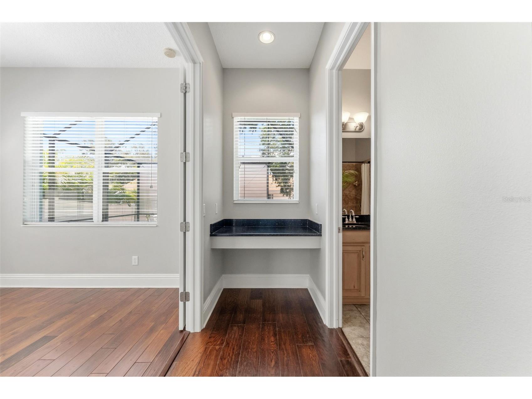 3203 Lake Green Court Tampa FL 33611 TB8512883 image16