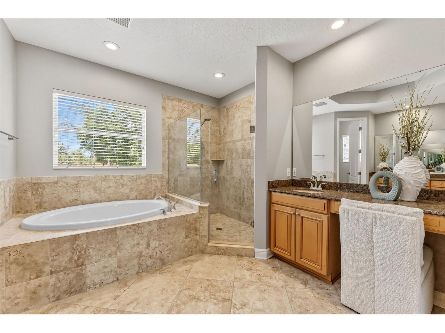 3203 Lake Green Court Tampa FL 33611 TB8512883 image22
