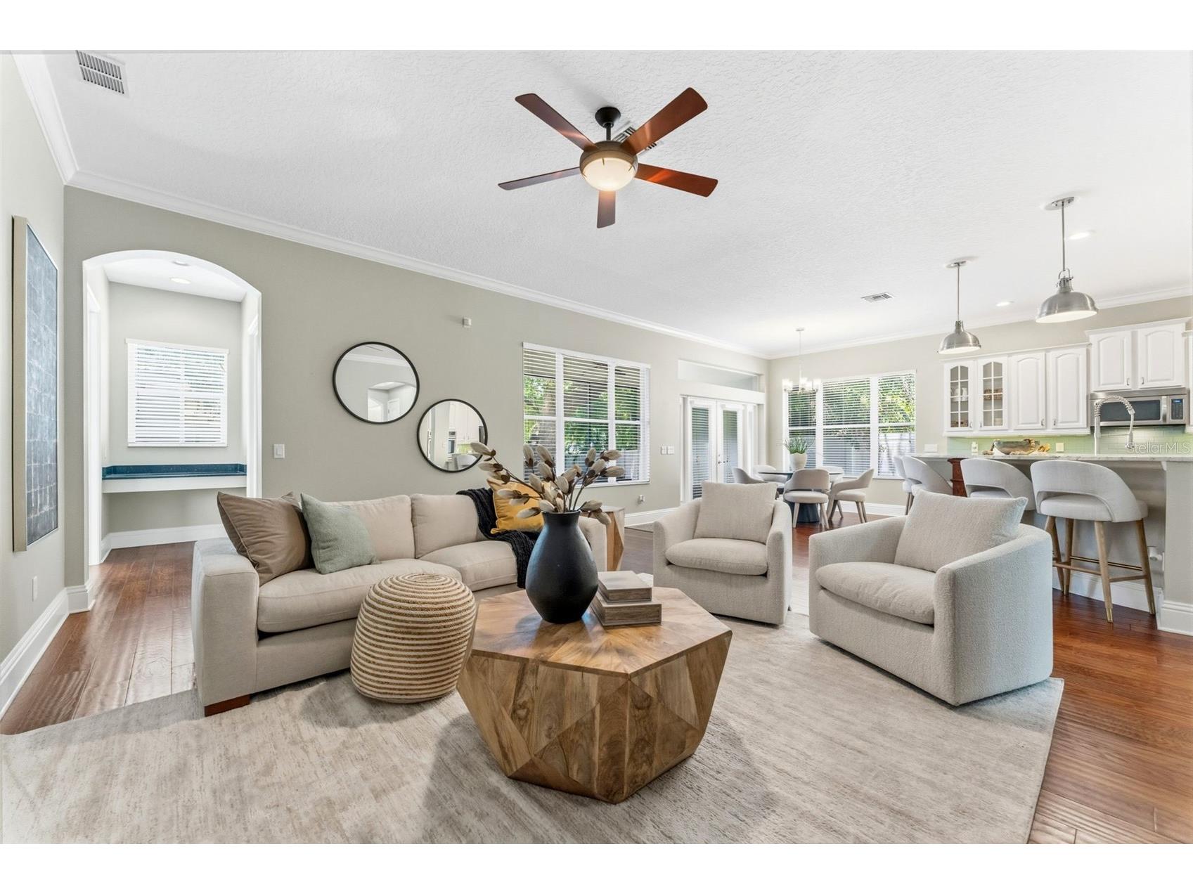 3203 Lake Green Court Tampa FL 33611 TB8512883 image3