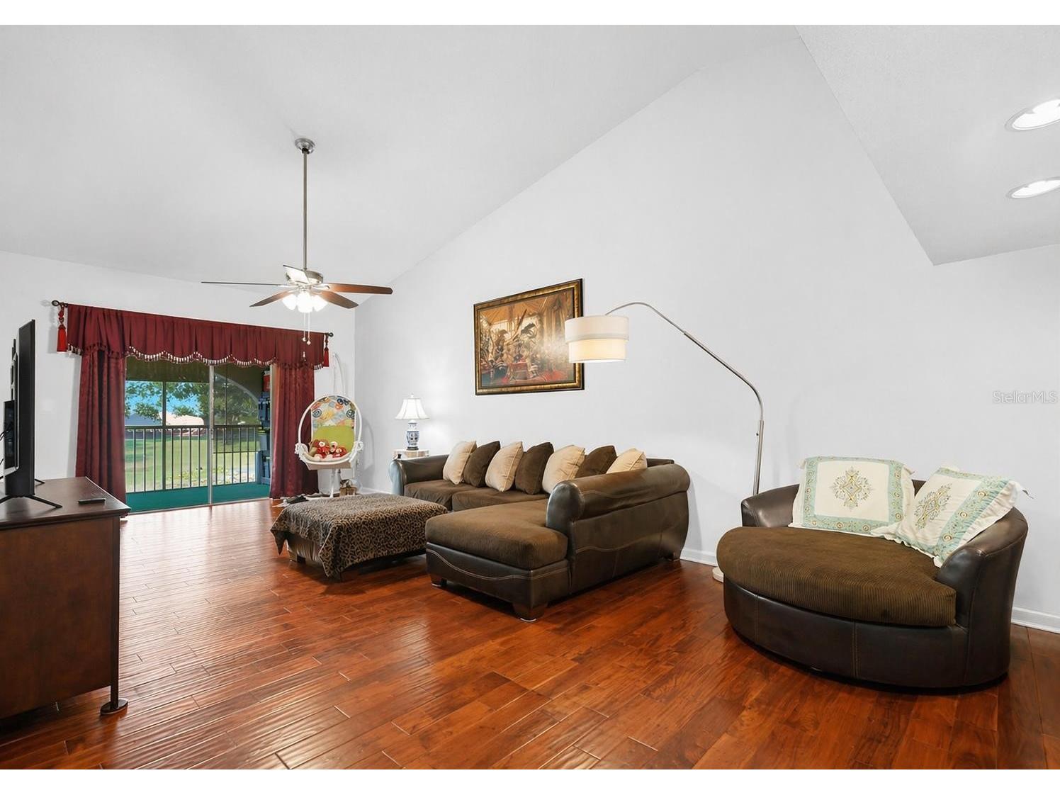 3203 Landmark Drive #2204 Clearwater FL 33761 TB8461421 image3
