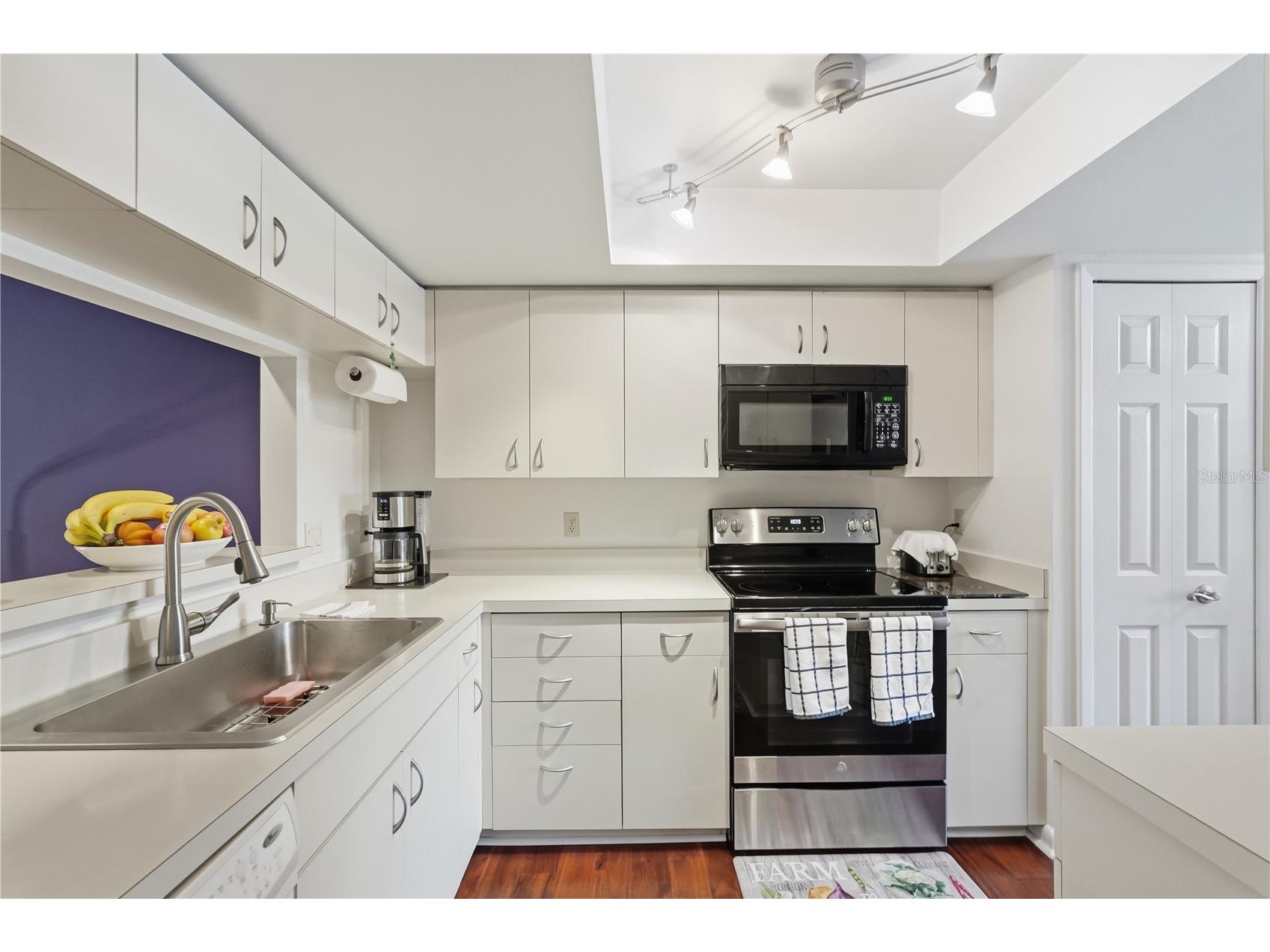 3203 Landmark Drive #2204 Clearwater FL 33761 TB8461421 image7