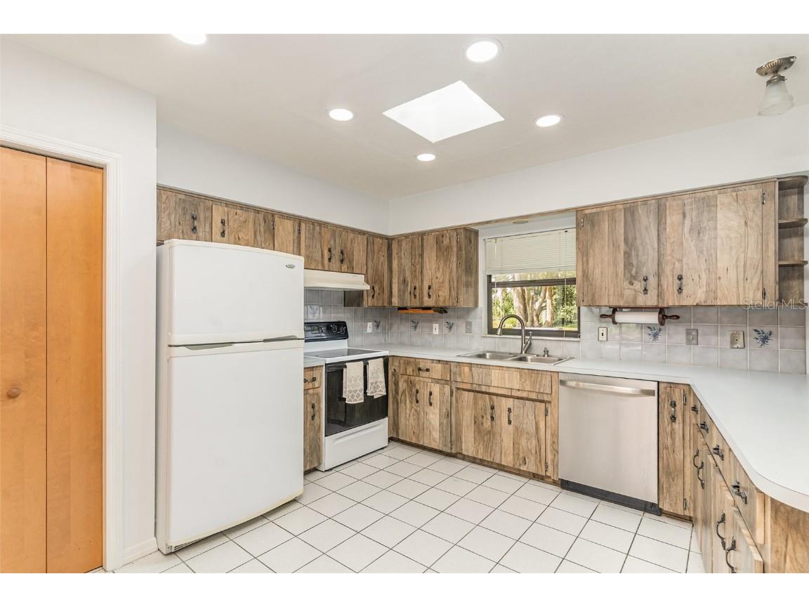 3203 S Skyline Drive Inverness FL 34450 TB8411890 image10