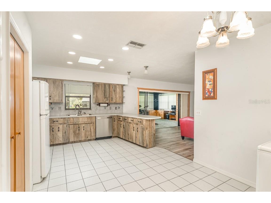 3203 S Skyline Drive Inverness FL 34450 TB8411890 image9