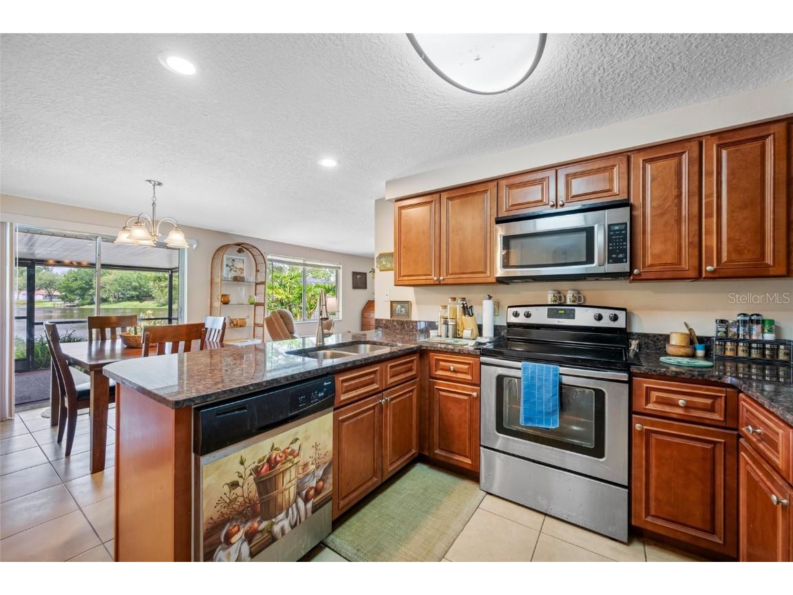 3203 Sandspur Drive Tampa FL 33618 TB8431712 image15