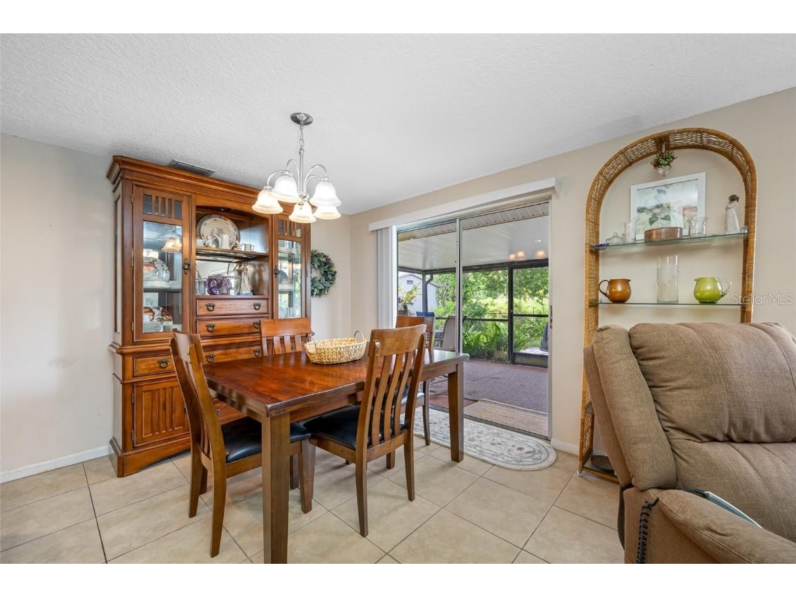 3203 Sandspur Drive Tampa FL 33618 TB8431712 image19