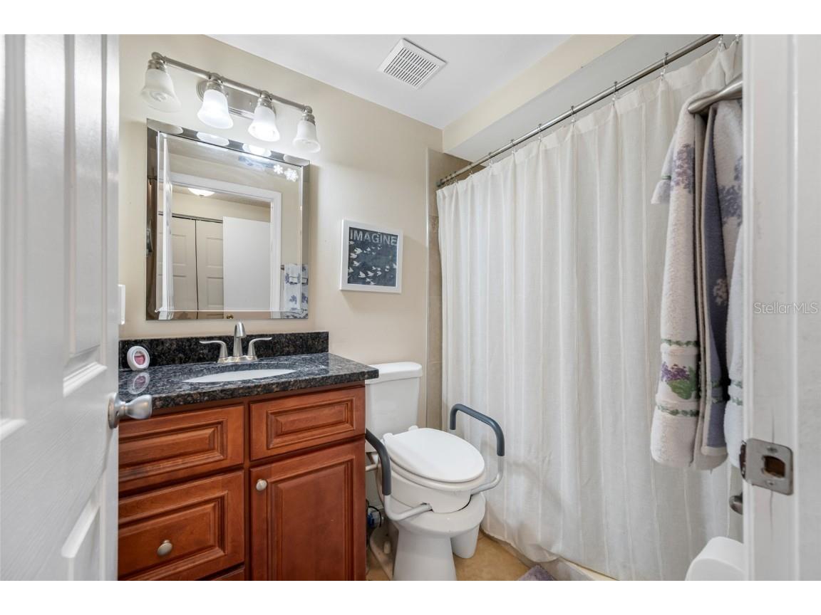 3203 Sandspur Drive Tampa FL 33618 TB8431712 image27