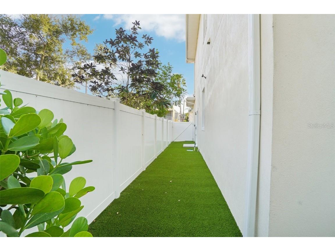 3203 W Fielder Street Tampa FL 33611 TB8452372 image48