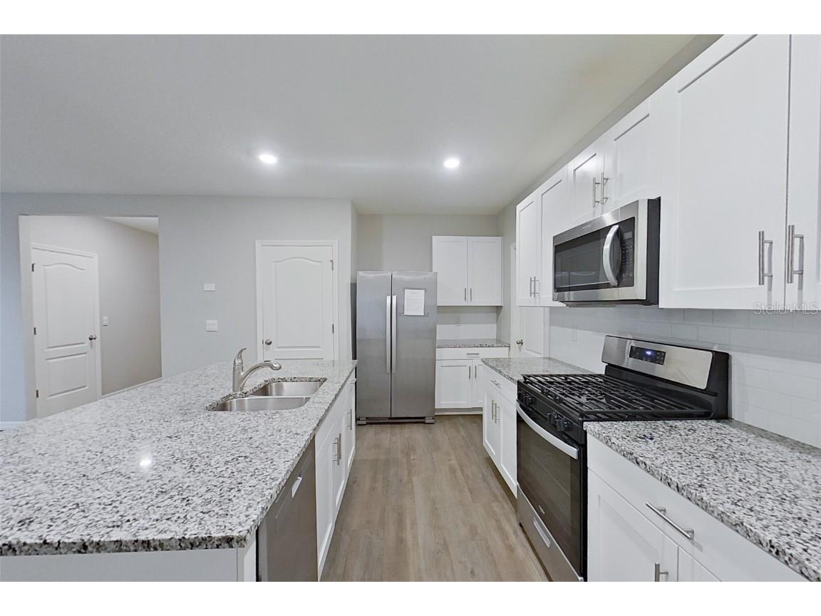 32037 Katelin Circle Leesburg FL 34748 O6357818 image5