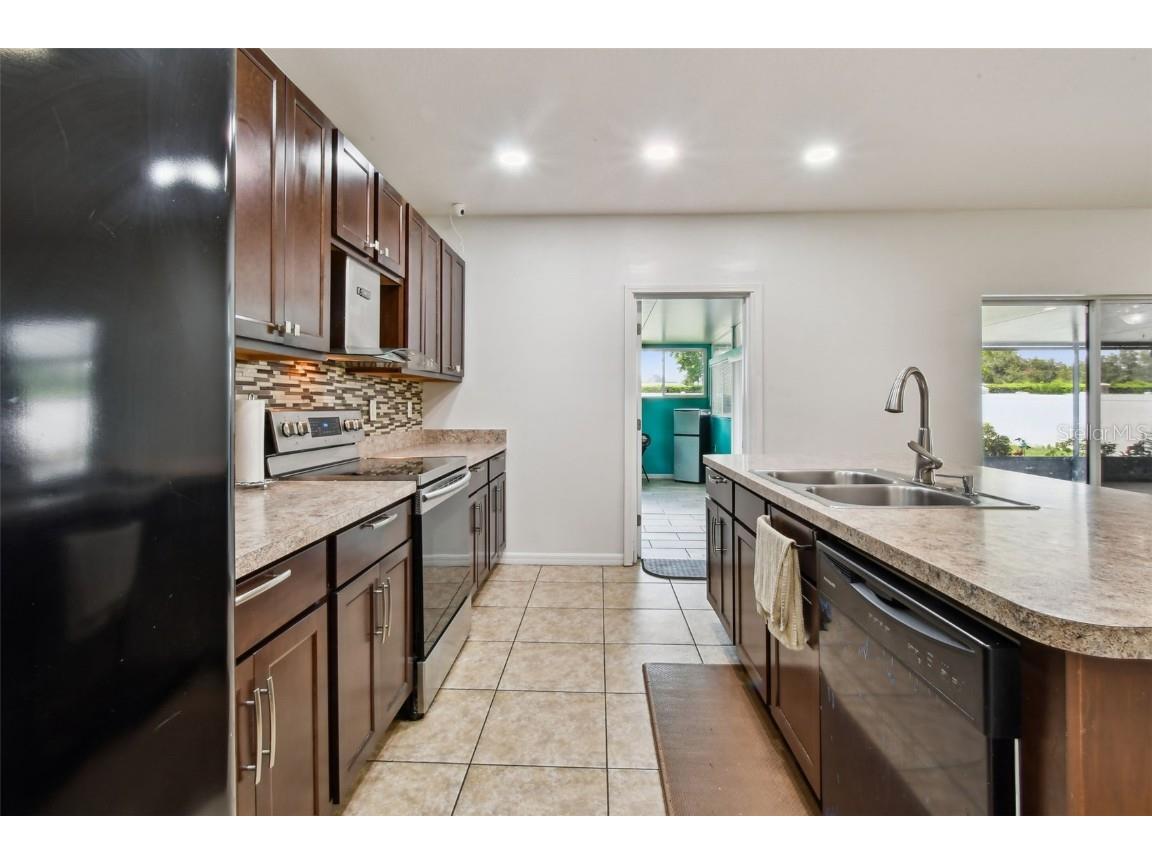 3204 Azalea Blossom Drive Plant City FL 33567 TB8409814 image16