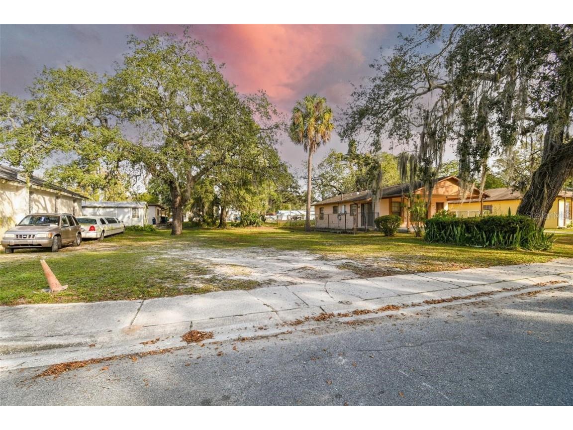 3204 E 33rd Avenue Tampa FL 33610 U8188842 image1