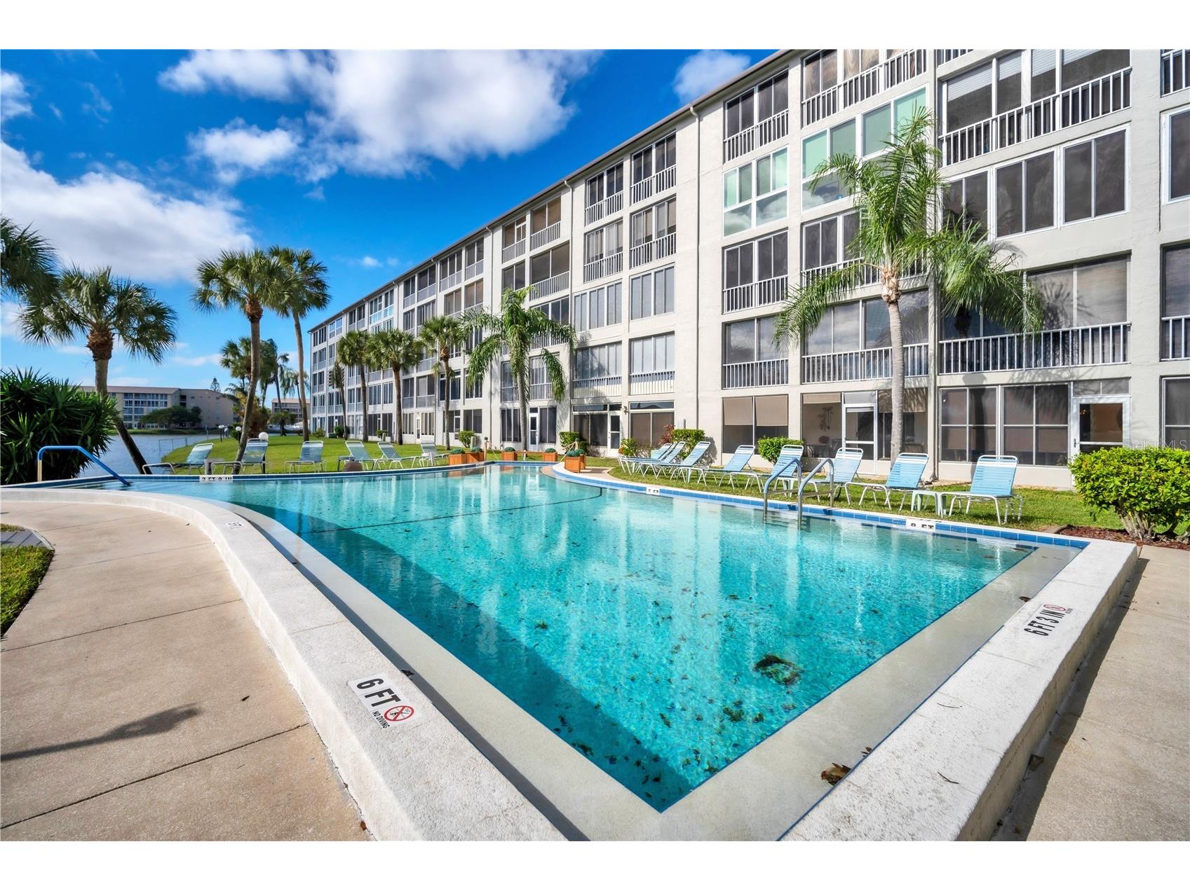 3204 Lake Bayshore Drive #407 Bradenton FL 34205 A4648104 image25