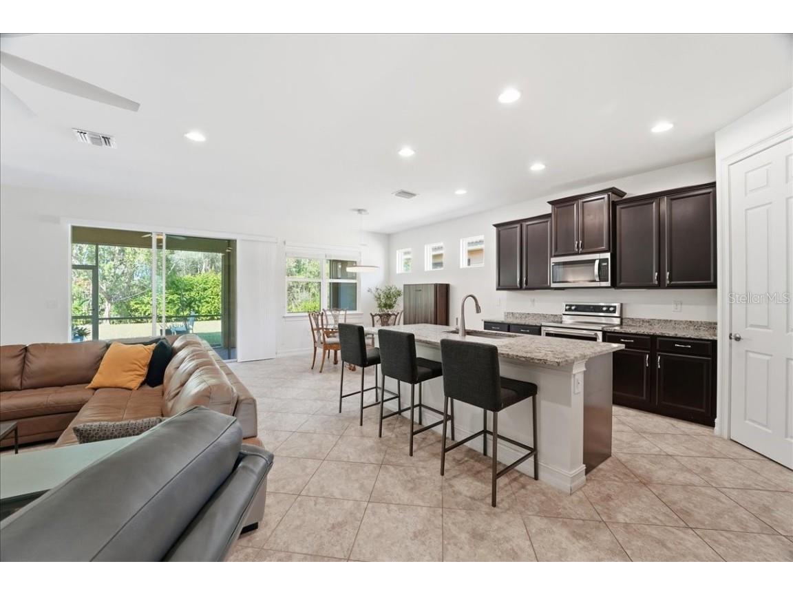 3204 Royal Gardens Avenue Fort Myers FL 33916 A4675665 image15