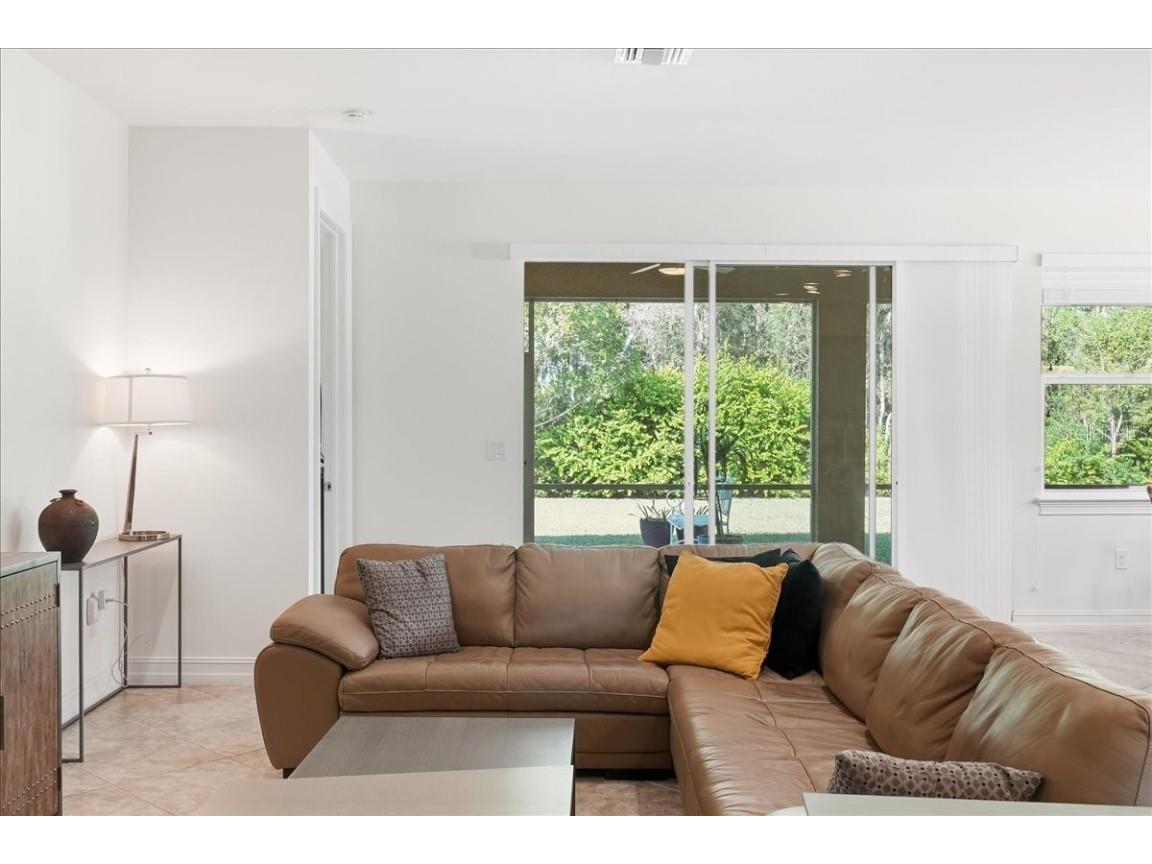 3204 Royal Gardens Avenue Fort Myers FL 33916 A4675665 image16