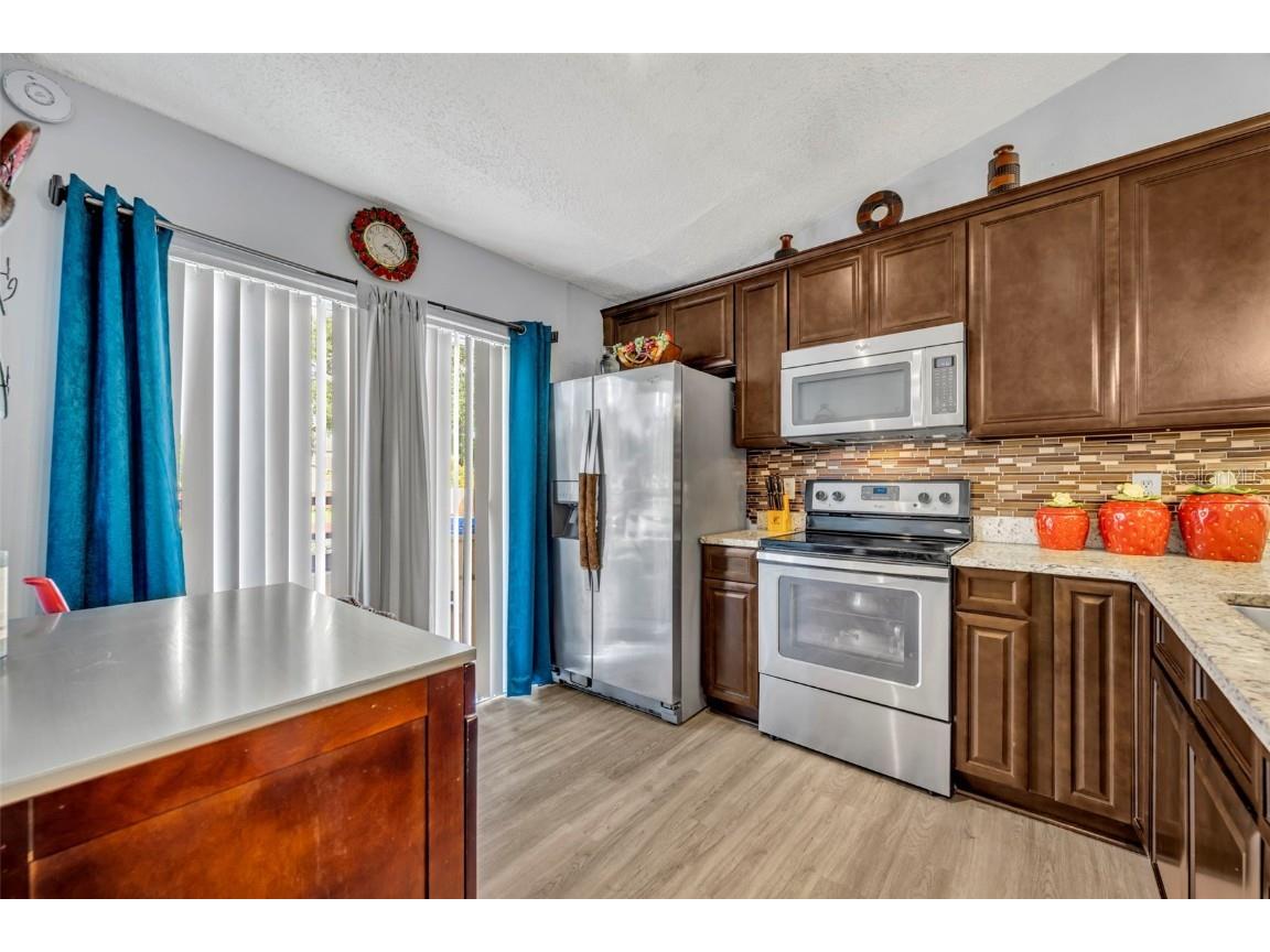 3204 Tidewater Drive Kissimmee FL 34743 O6347623 image3