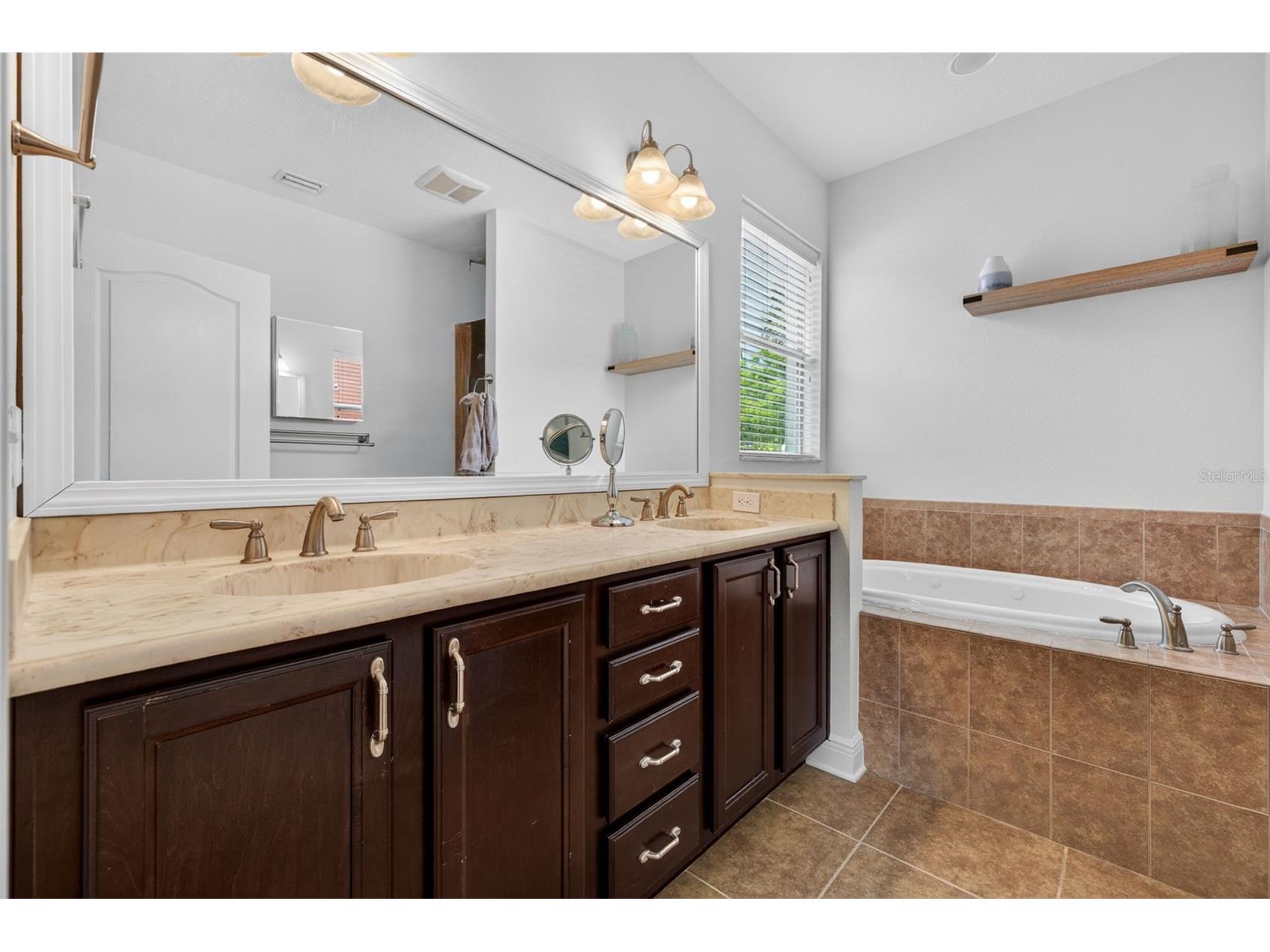 3204 W Marlin Avenue Tampa FL 33611 TB8496465 image23