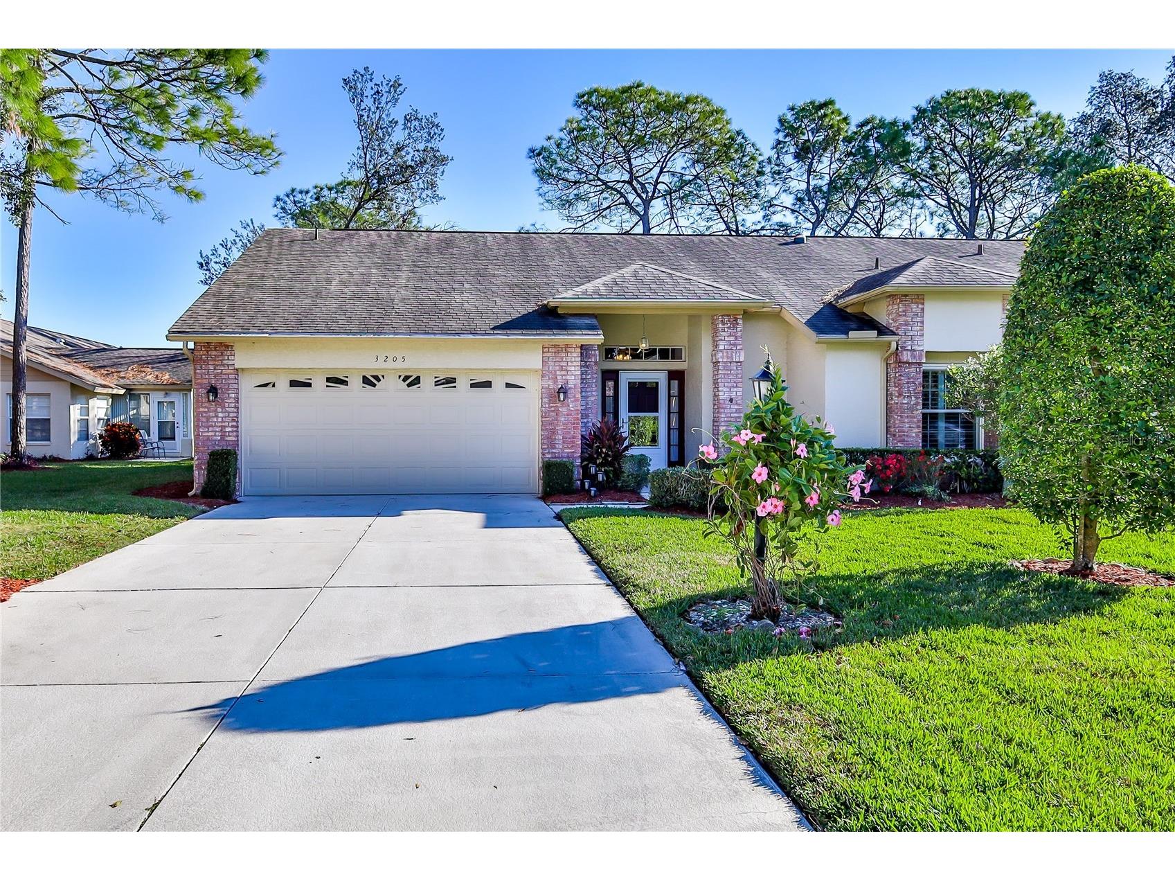 3205 Appleblossom Trail Spring Hill FL 34606 W7881690 image1