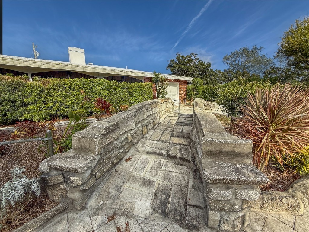 3205 Bougainvillea Street Sarasota FL 34239 A4666604 image22