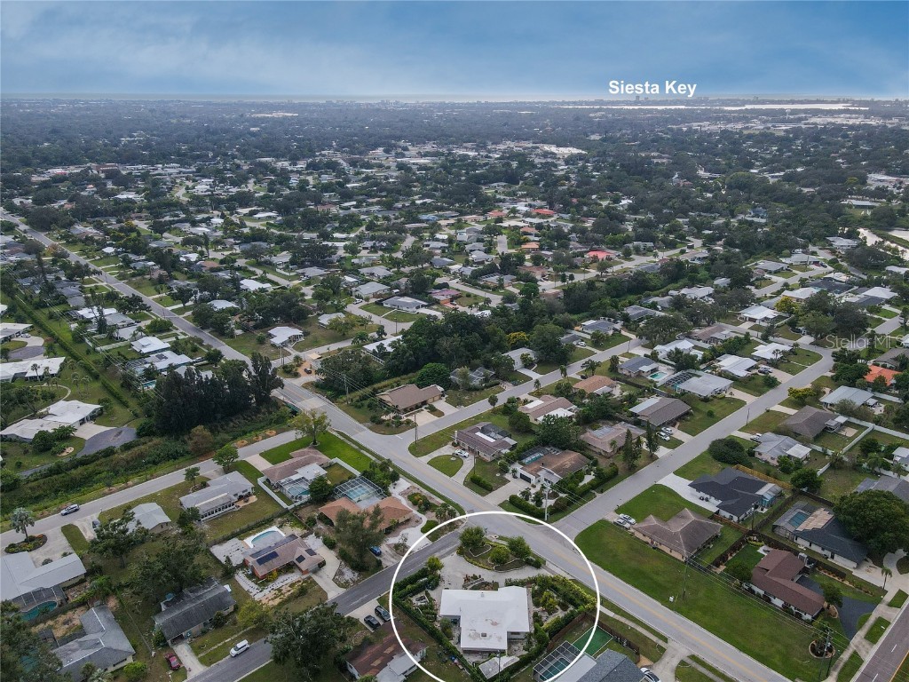 3205 Bougainvillea Street Sarasota FL 34239 A4666604 image26