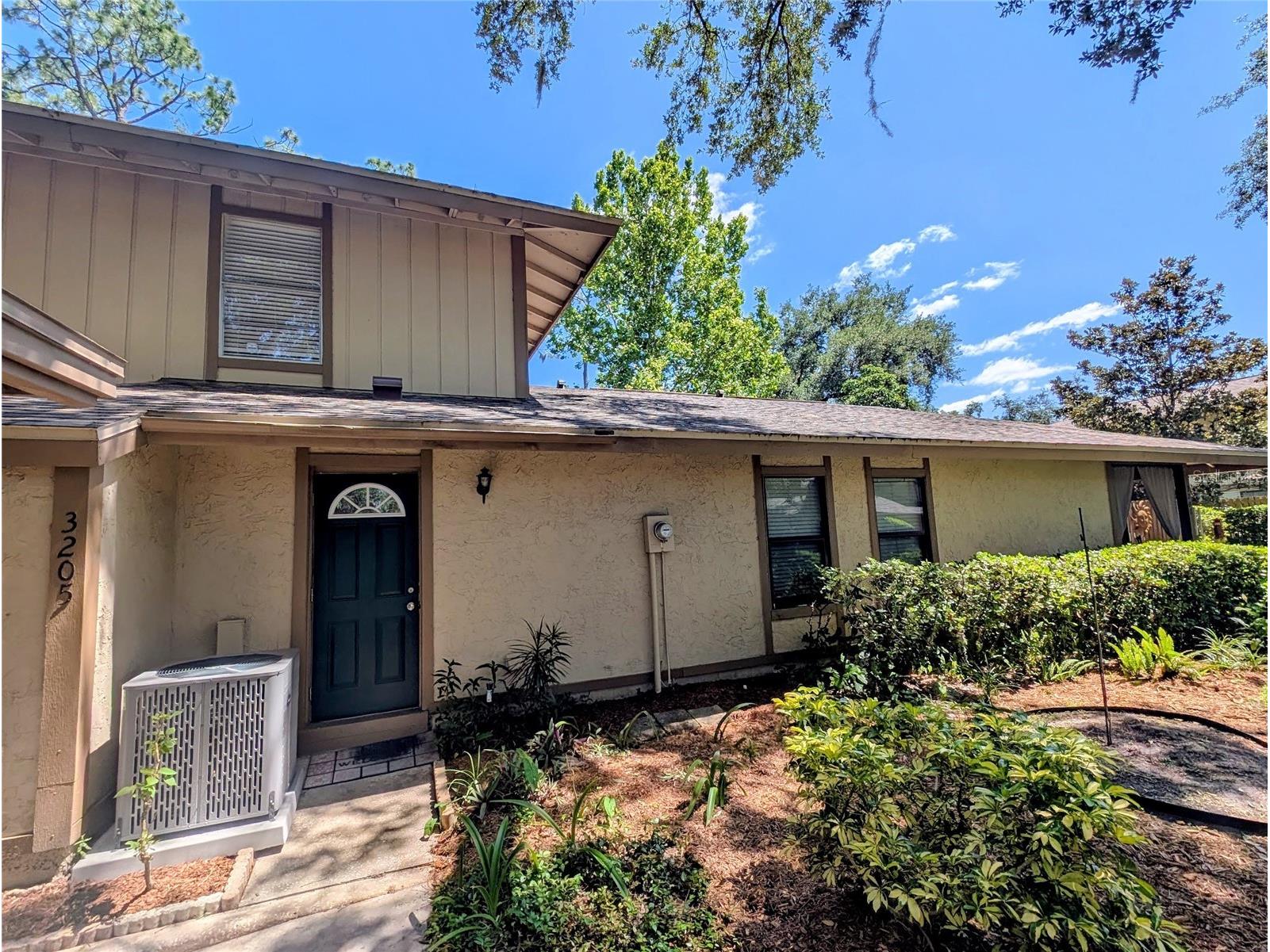 3205 Deer Court Brandon FL 33511 TB8516477 image1