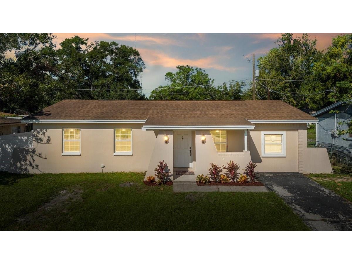 3205 Deerfield Drive Tampa FL 33619 T3474669 image1