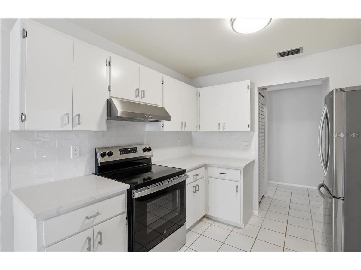 3205 Golden Eagle Lane Sarasota FL 34231 A4677694 image27