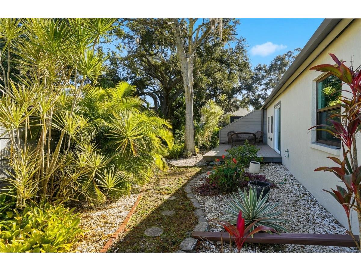 3205 Golden Eagle Lane Sarasota FL 34231 A4677694 image46