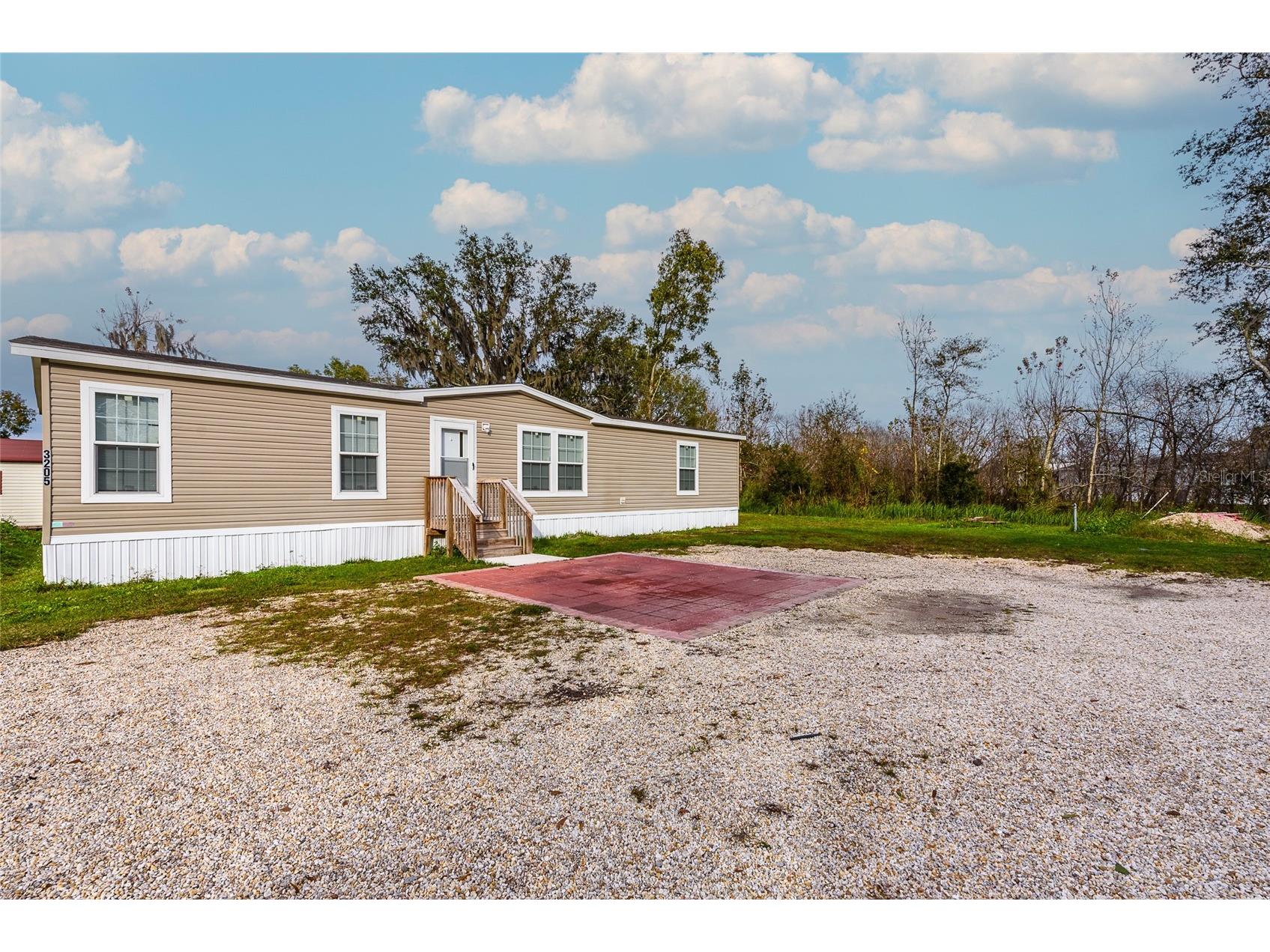 3205 J And J Manor Road Lakeland FL 33810 L4962210 image1