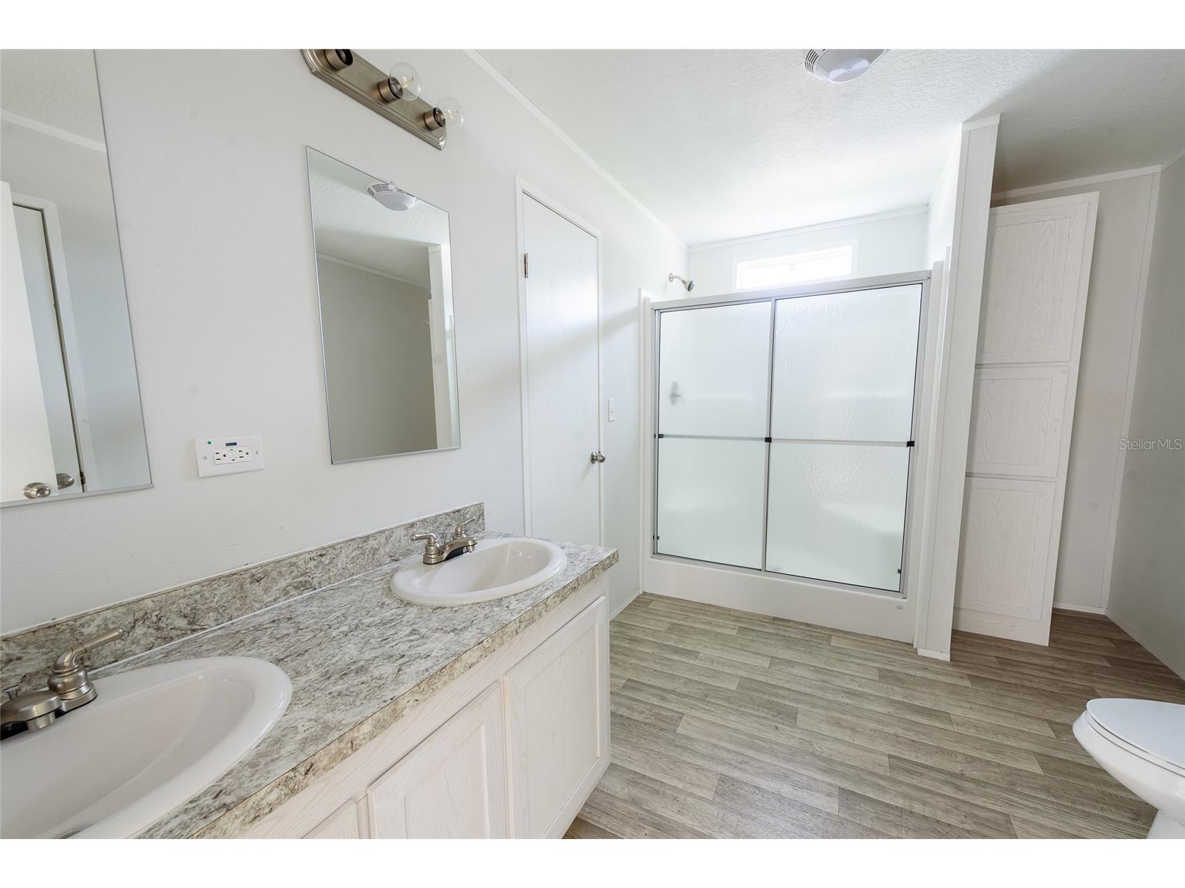 3205 J And J Manor Road Lakeland FL 33810 L4962210 image8