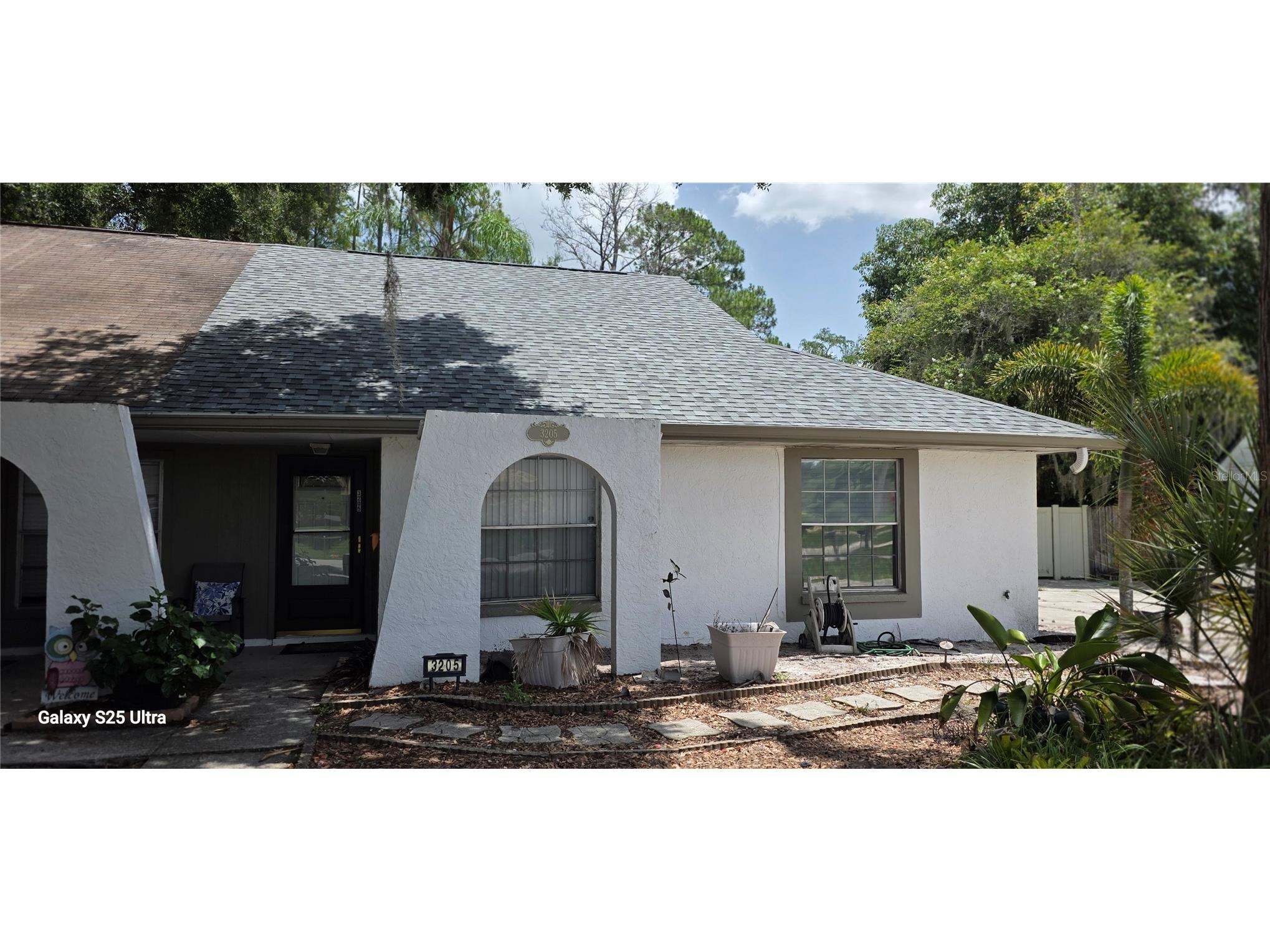 3205 Laurel Dale Drive Tampa FL 33618 - LAKE MAGDALENE O6425108 image1