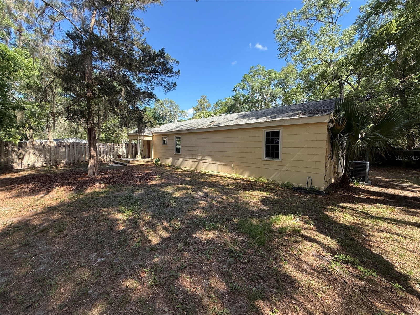 3205 NW 11th Street Gainesville FL 32609 GC540342 image11