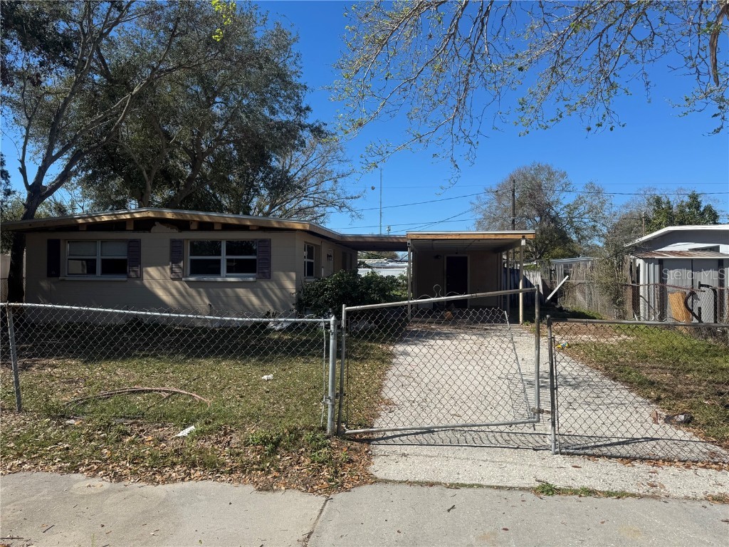 3205 Welborn Way Tampa FL 33619 TB8351753 image1