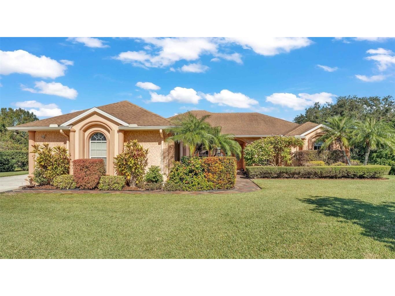 3206 Heron Cove Winter Haven FL 33884 L4949141 image1