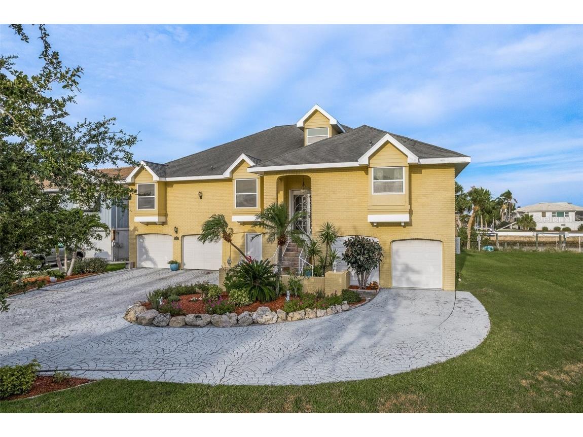 3206 Mermaid Court New Port Richey FL 34652 W7856008 image1