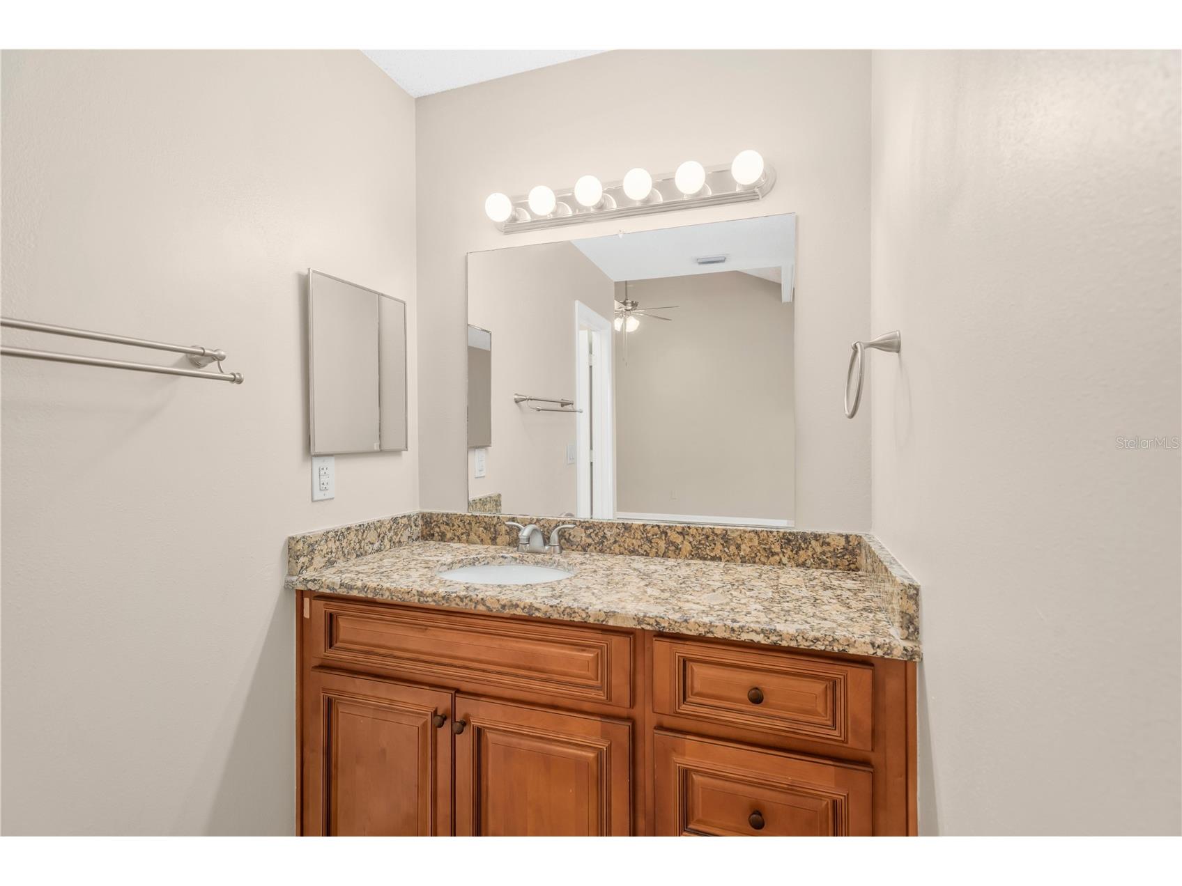 3206 Shady Glen Circle Tampa FL 33618 TB8466709 image12
